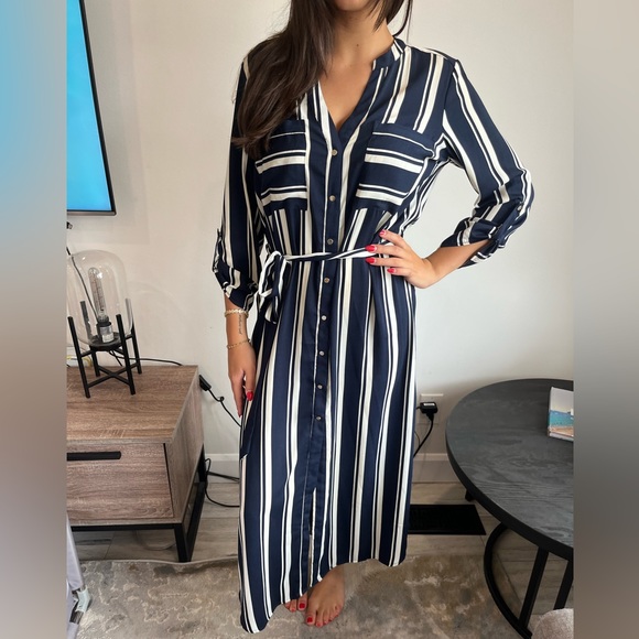 Dynamite MIDI Dress Striped Button Up - Picture 4 of 4